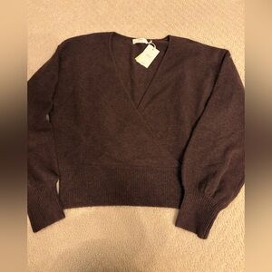NWT dear sweater Aritzia